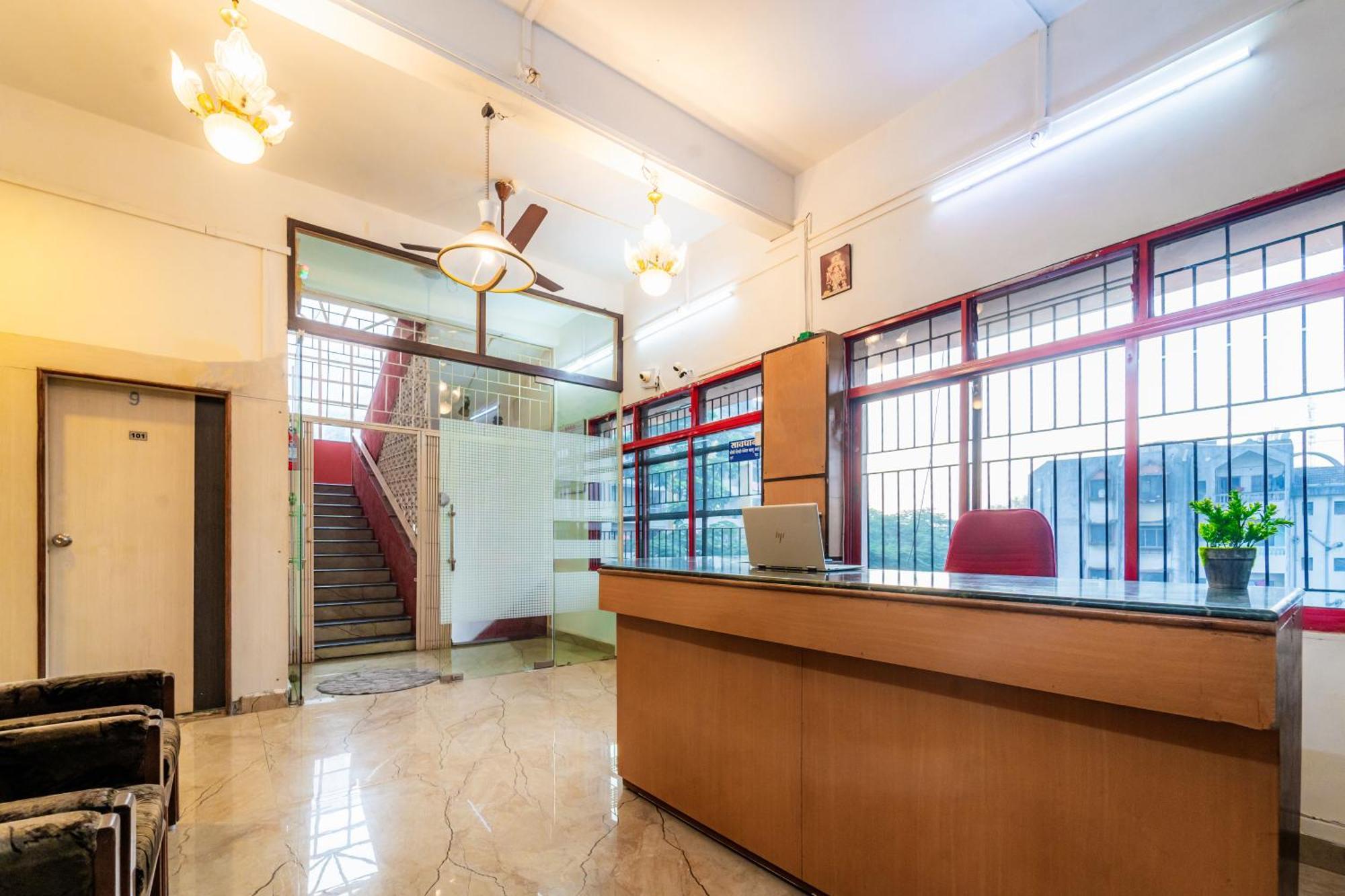 Itsy Hotels Mansi Nashik Exterior foto